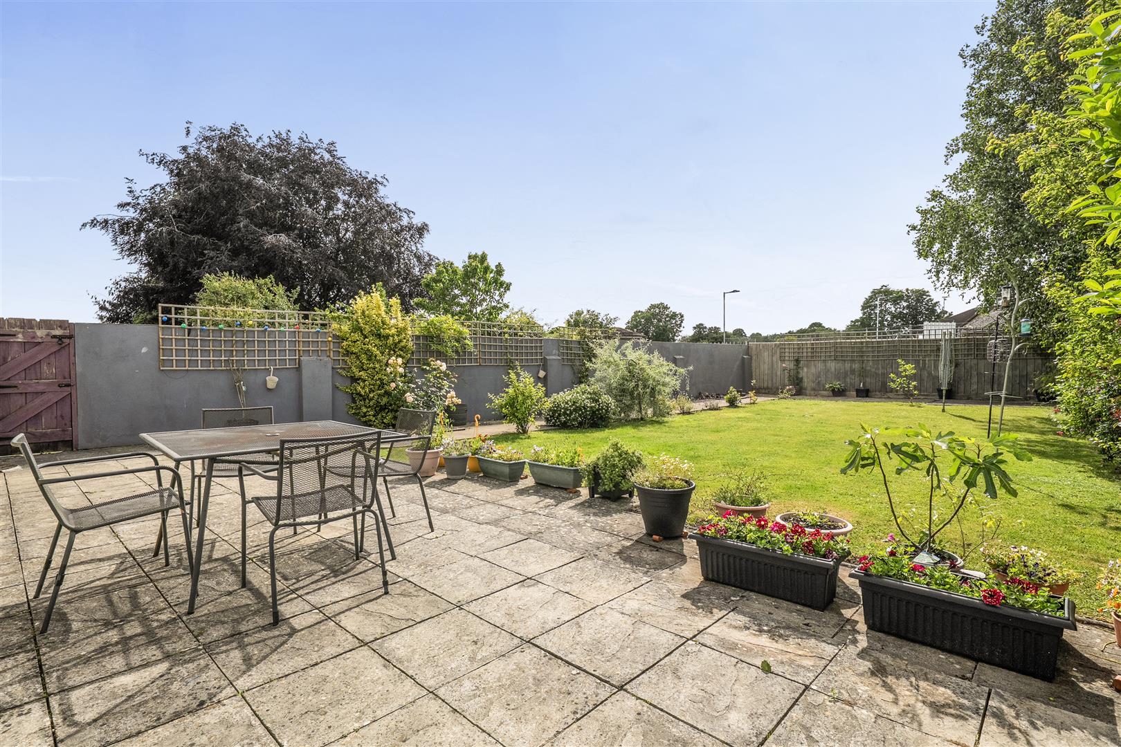 Hardenhuish Avenue, 